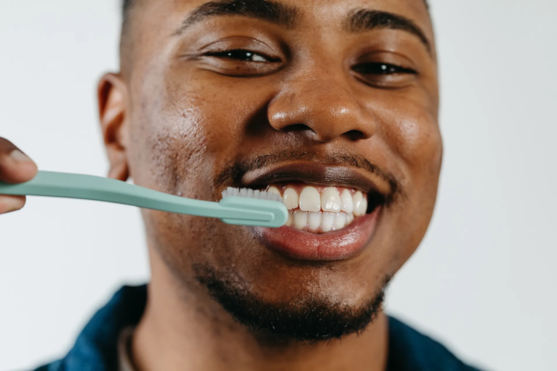 30068 teeth whitening erie pa image2